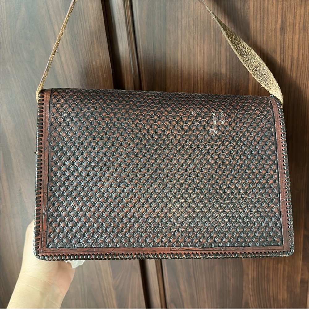 🤎Vintage~Handmade Leather Bag with Heart Clasp Closure - Picture 14 of 14